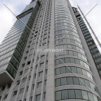 Torre Renoir 1 by Maximiliano Buono