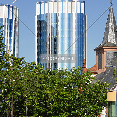 Haus der Wirtschaft - Turm 1 by Nephilim