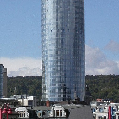 JenTower by Cesar Serrano