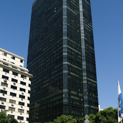 Centro Candido Mendes by Cesar Serrano