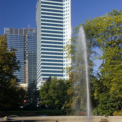 Warsaw Financial Center by Pavel Toczynski