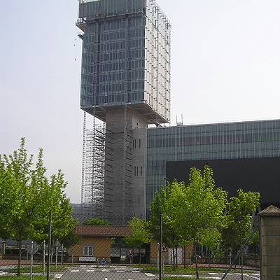 Torre BEC by Mikel Allende