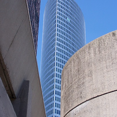 Tour EDF by Florian Barbier