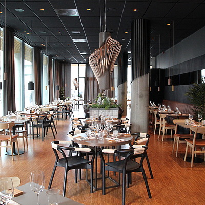 Quality River Station Hotel by Kjetil Balog