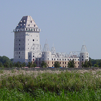 Kasteel Almere by Michiel van Dijk
