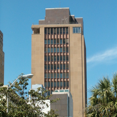 Wells Fargo Bank Building by Rodney Gunn