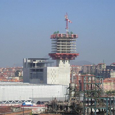 Torre BEC by Mikel Allende