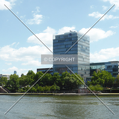 Allianz-Kai by Nephilim