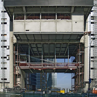 Torre Caja Madrid by Cesar Serrano