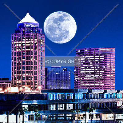 SunTrust Financial Centre by Jorge Molina