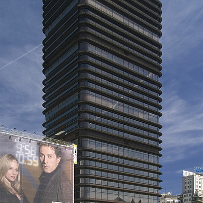 Banco de Bilbao by Cesar Serrano