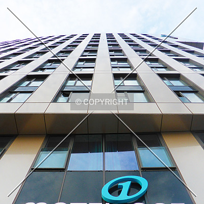 Motel One Hauptbahnhof by Nephilim