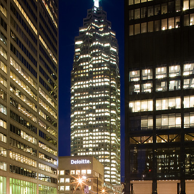 Canada Trust Tower by Pavel Toczynski