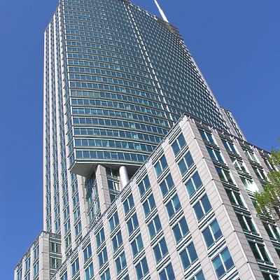 Le 1250 Boulevard René-Lévesque by Rogan Coles