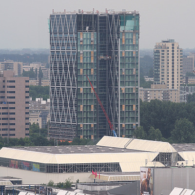 Ernst & Young by Michiel van Dijk