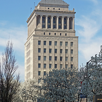 Civil Courts Building by Ryan Hildebrand