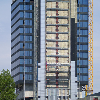 Torre Caja Madrid by Cesar Serrano