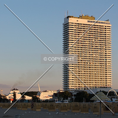 Hotel Maritim by Nephilim