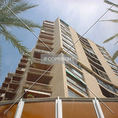 Edificio Tropic by Nephilim