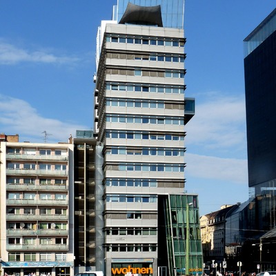 Mediatower by Robin Spetz