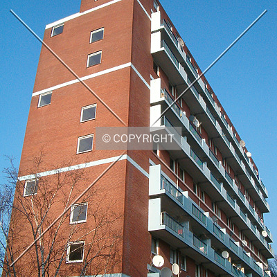 Jan Wiegersstraat 1-127 by René Hogendijk