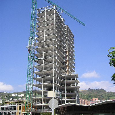 Isozaki Atea I by Mikel Allende