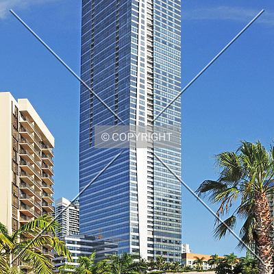 Four Seasons Hotel & Tower by Jorge Molina