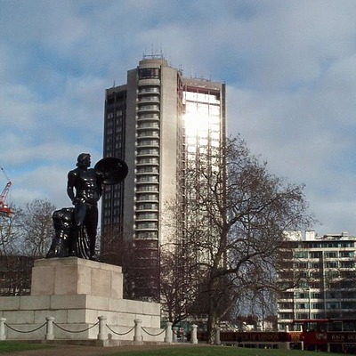 The London Hilton on Park Lane by Jonathan Smith
