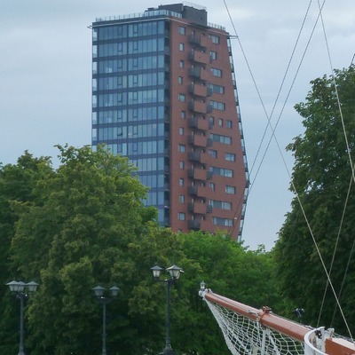 D Tower by Judikaël Ninon