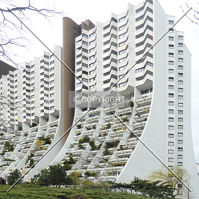 Wohnpark Alterlaa - Block B3-B8 by Nephilim