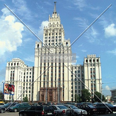 Red Gate Square by Alexander Ulyanov