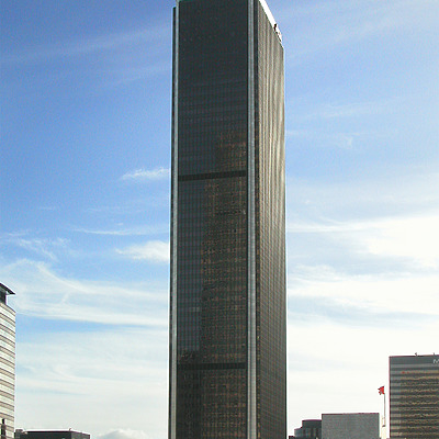 Aon Center by Jim Schwartz