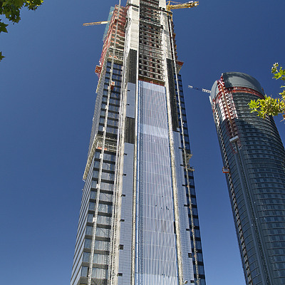 Torre Caja Madrid by Cesar Serrano