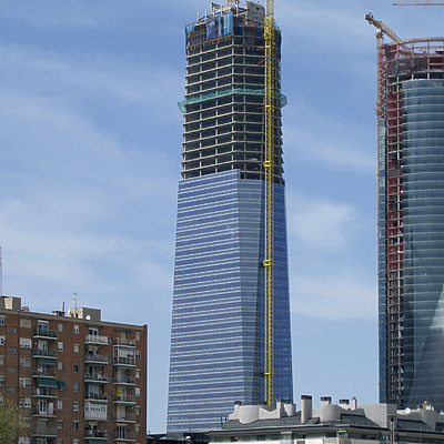 Torre de Cristal by Cesar Serrano