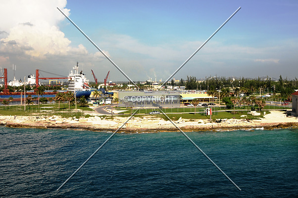 Freeport by Jorge Molina